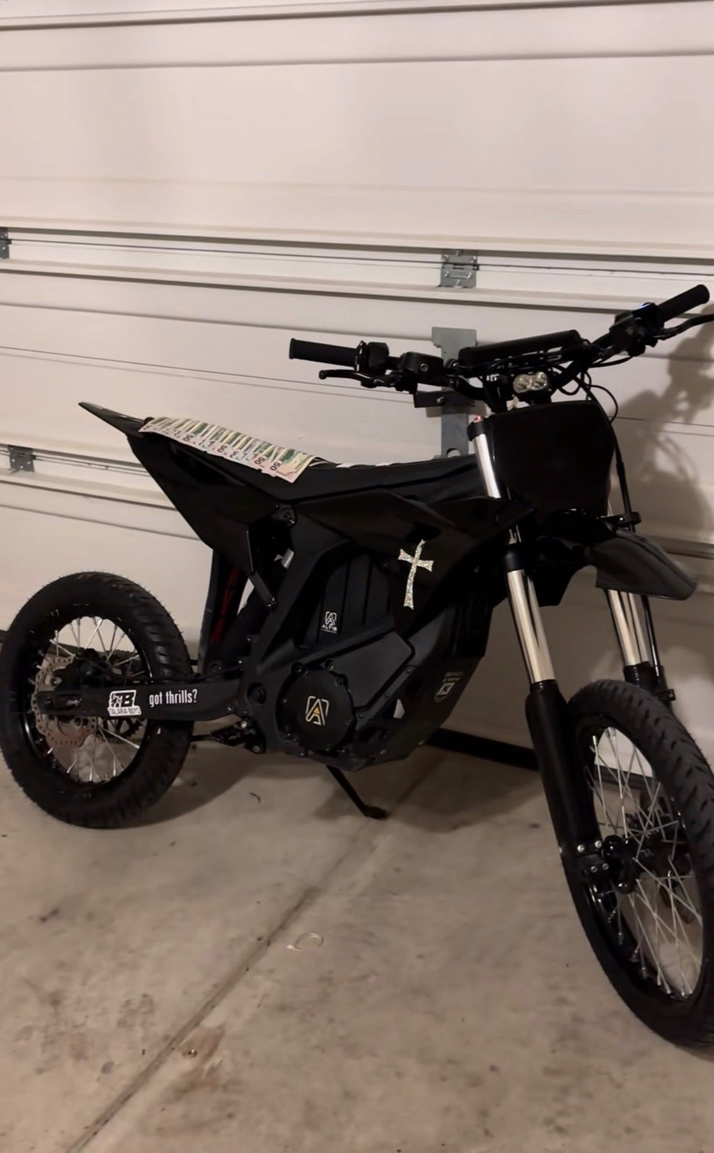 Altis Delta Supermotos